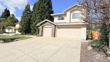 Main picture of 120 Wales Ct