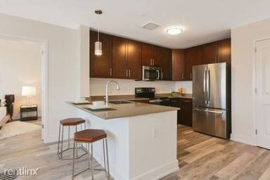 Main picture of 115 37th St