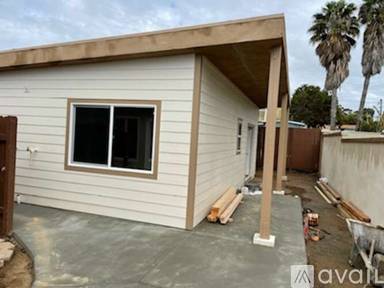 Main picture of 1053 Regal Rd