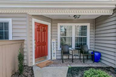 Main picture of 1102 Settlement Dr