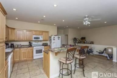 Main picture of 605 Alder St