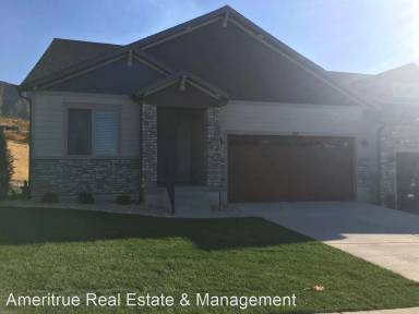 Main picture of 57 W Hillside Dr
