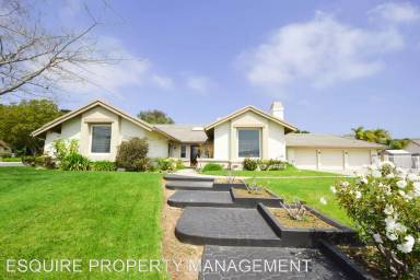 Main picture of 6490 La Senda Ct