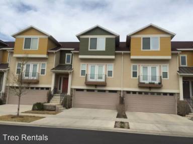 Main picture of 1049 E Quarry View Way