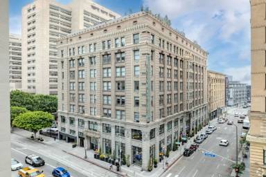 Main picture of HW Hellman Building