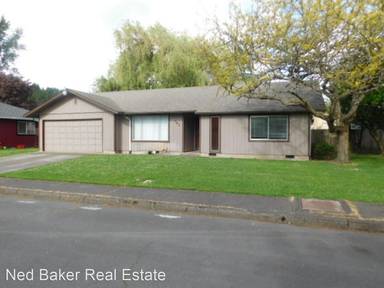 Main picture of 783 Finch Ct NE