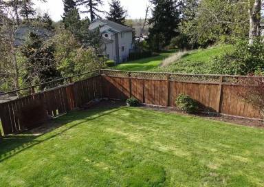 Main picture of 829 Blueberry Ln