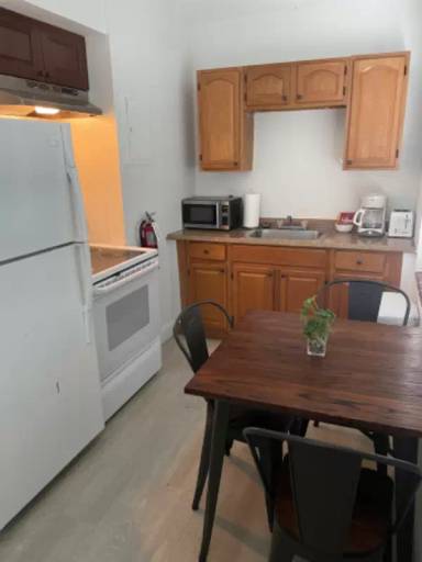 Main picture of 729 Coontie Ct