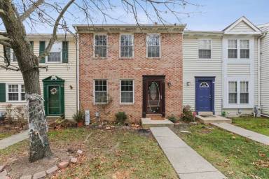 Main picture of 105 Marine Oaks Dr