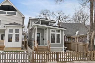 Main picture of 643 Prospect St