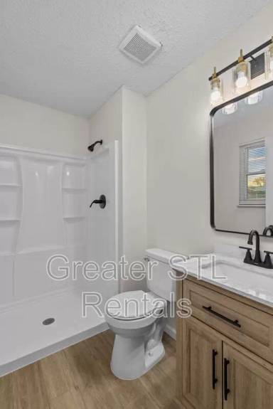 Main picture of 2344 White Ash Ct