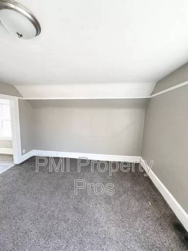 Main picture of 1538 N 38th St