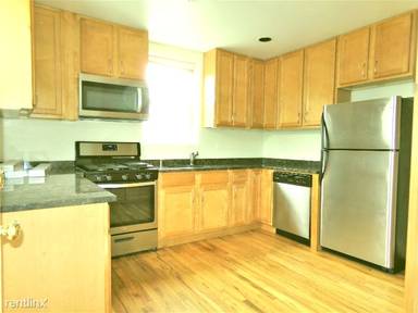 Main picture of 2441 N Kildare Ave