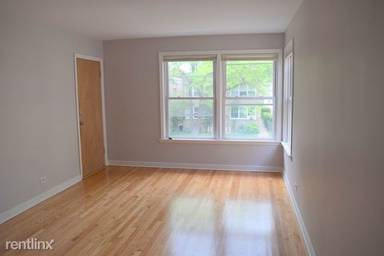 Main picture of 4835 Hull St
