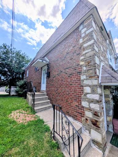 Main picture of 1714 Loney St