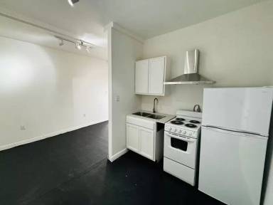 Main picture of 1804 N Mill St