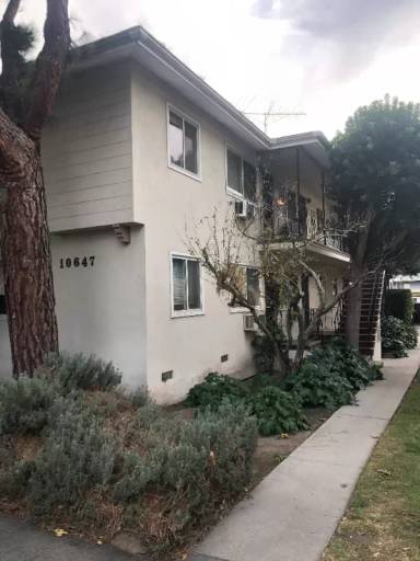 Main picture of 10647 Sherman Grove Ave