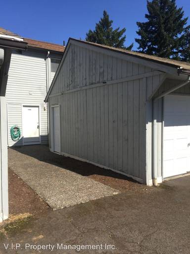 Main picture of 12901 SE Division St