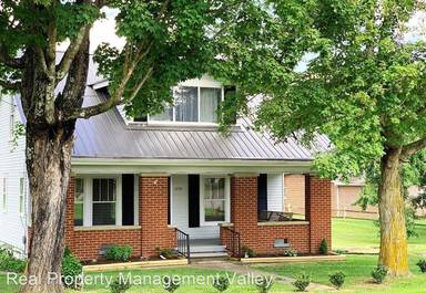 Main picture of 1250 Charleys Creek Rd