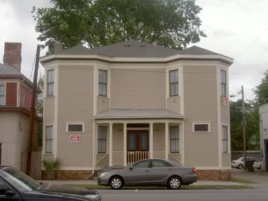 Main picture of 1110 Montgomery St