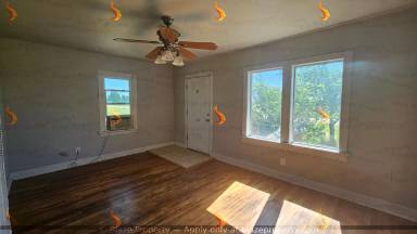 Main picture of 16650 Abbe Ln