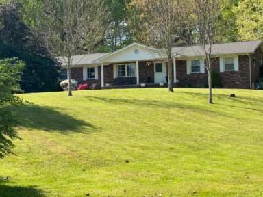 Main picture of 609 Herron Rd