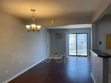 Main picture of 444 E Osage Ln