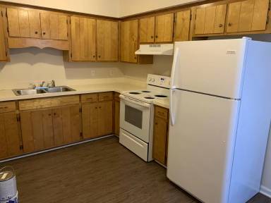 Main picture of 144 Eastvail Dr