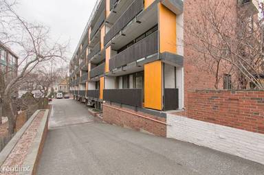 Main picture of 345 Harvard St