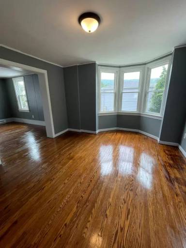 Main picture of 116 East St