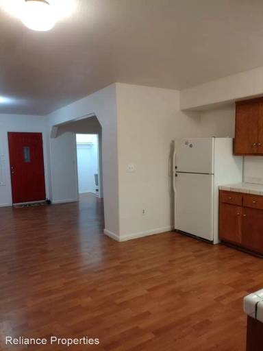 Main picture of 200 W Cottage St