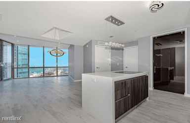 Main picture of Paramount Miami Worldcenter