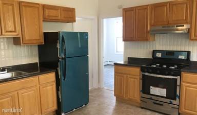 Main picture of 21 E 16th St
