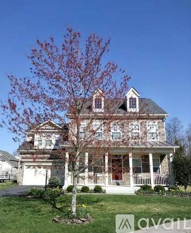 Main picture of 21950 Keverne Ct