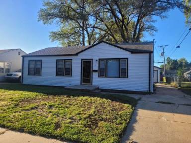Main picture of 501 W 33rd St S