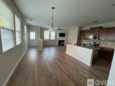 Main picture of 11206 Cedar Walk Ln