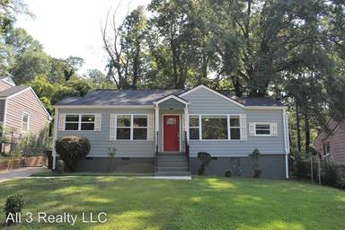 Main picture of 2626 Blount St