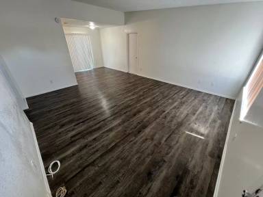 Main picture of 804 Joni Ln