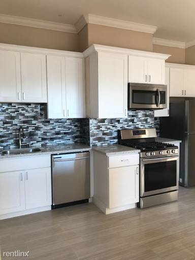 Main picture of 2940 24th St