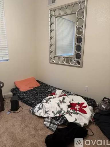 Main picture of 5112 Seaglen Way