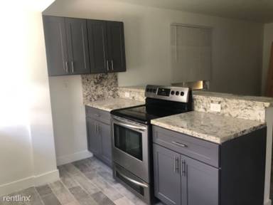 Main picture of 15 SW 5th St
