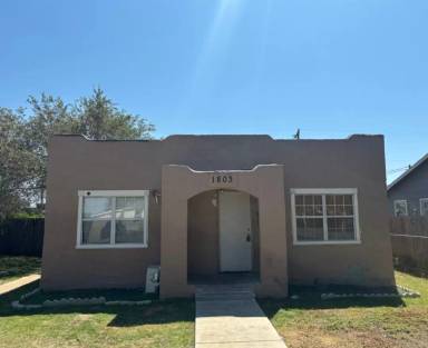 Main picture of 1803 49th St