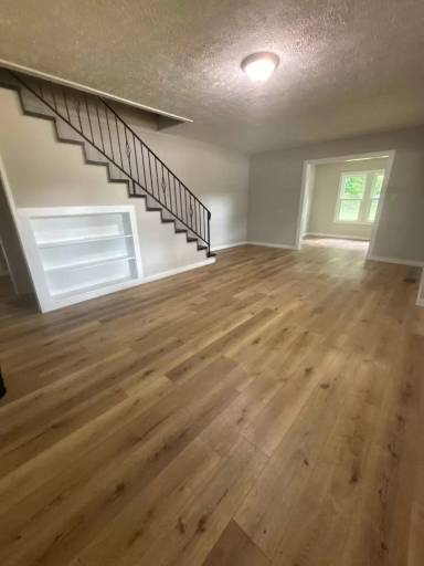 Main picture of 201 Arrowhead St