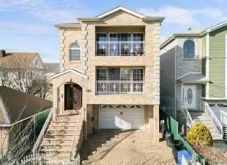 Main picture of 25 Christine St