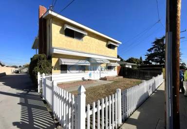 Main picture of 1839 256th St