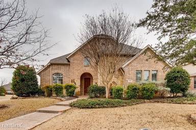 Main picture of 850 Essex Dr