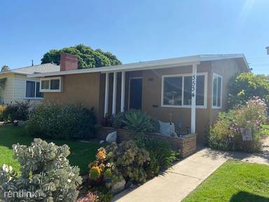 Main picture of 3540 Orange Ave