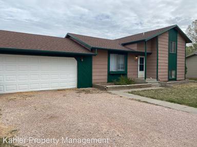 Main picture of 908 Rosilee Ln