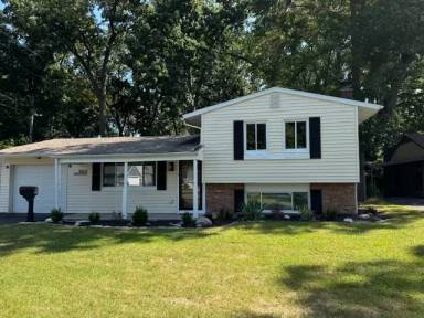 Main picture of 4814 N McCord Rd