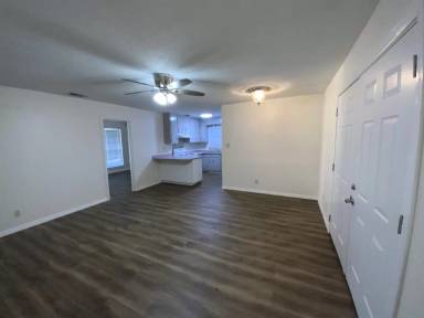 Main picture of 5609 Vista Bonita Dr S